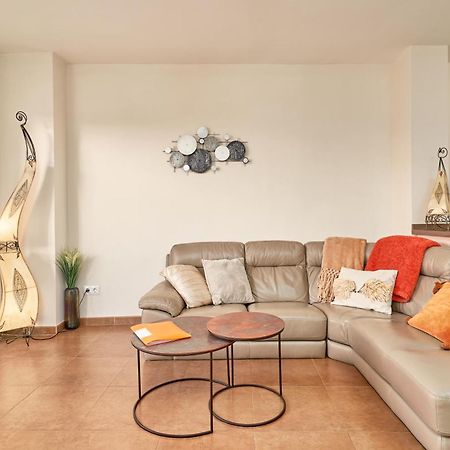 Luxury 1St Floor Apartment In Nerja Extérieur photo