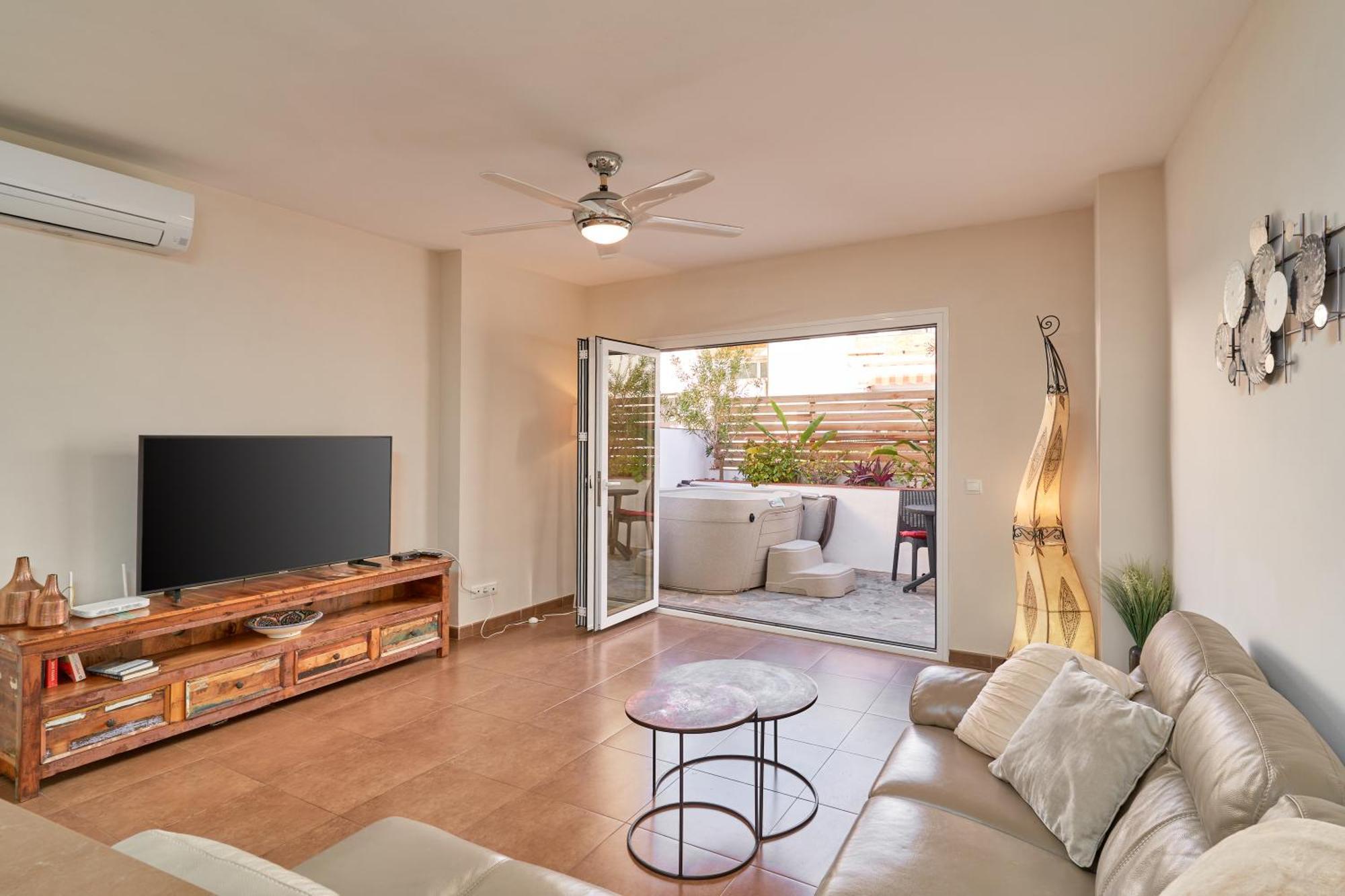 Luxury 1St Floor Apartment In Nerja Extérieur photo